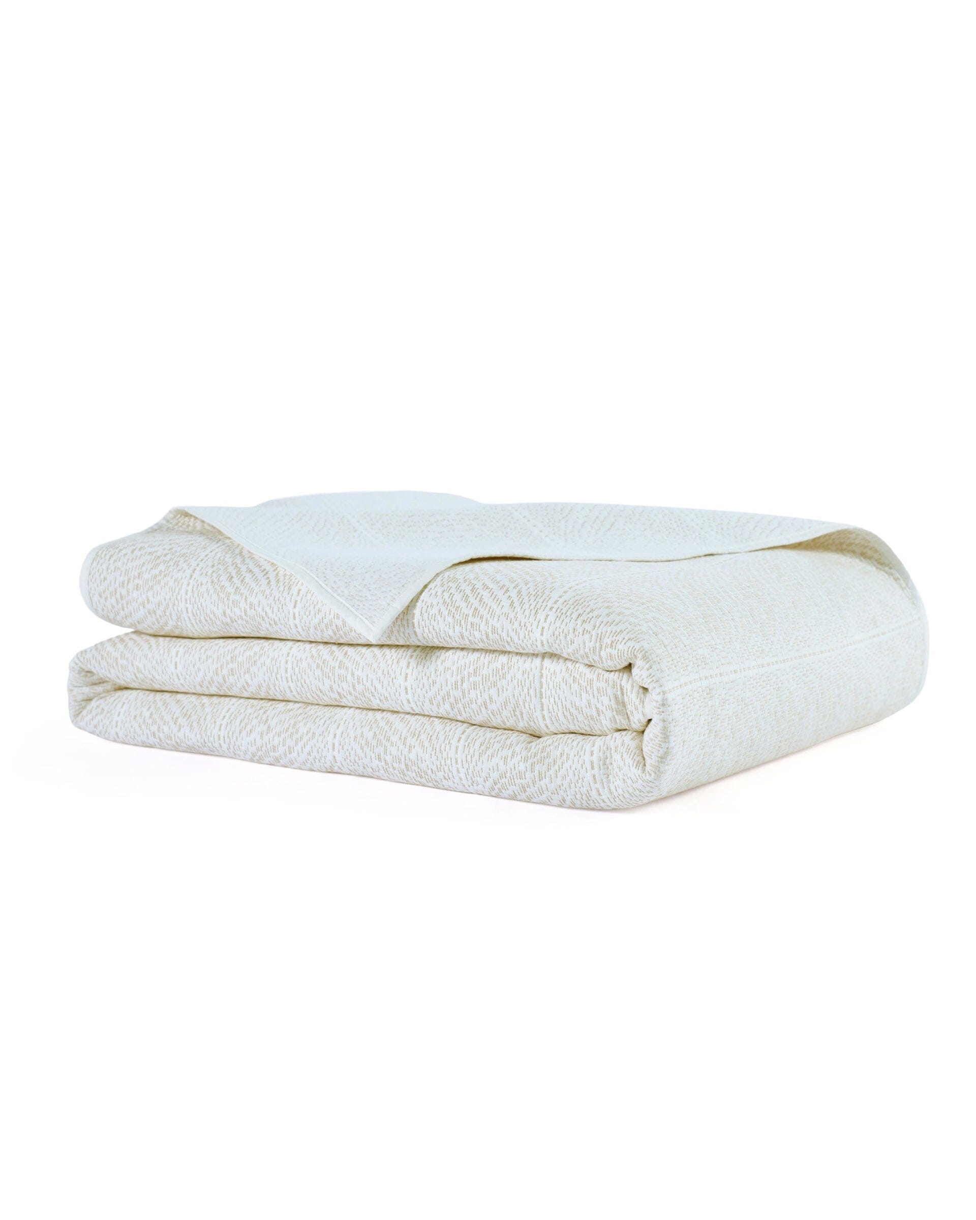 Tideline Coverlet Quilt